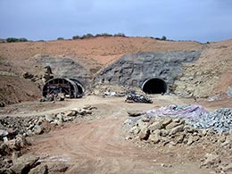 神木沙漠隧道
